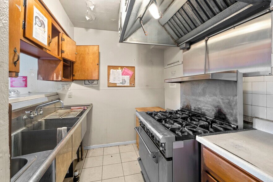 More Photos Of 110 Mary Louise Dr, San Antonio Apartments For Sale