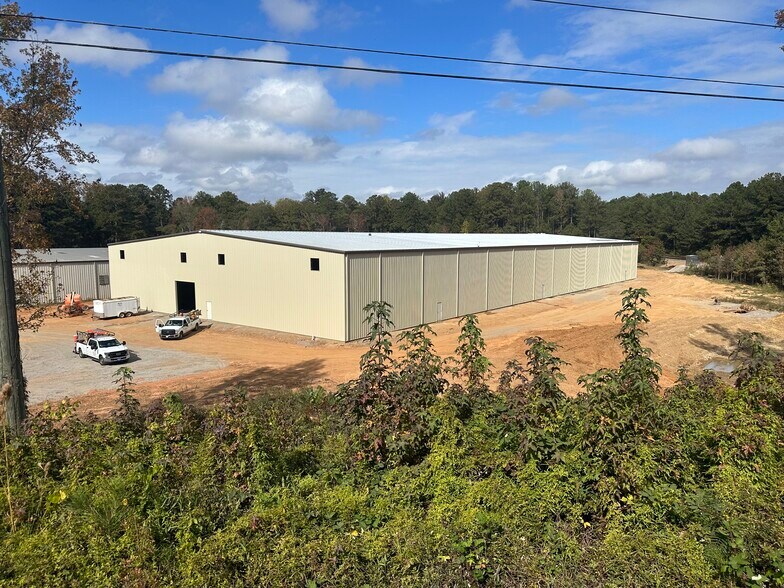 More Photos Of 71 Busch Dr, Lagrange Warehouse For Lease