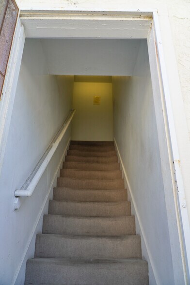 More Photos Of 2114 Abbott St, San Diego Apartments For Sale