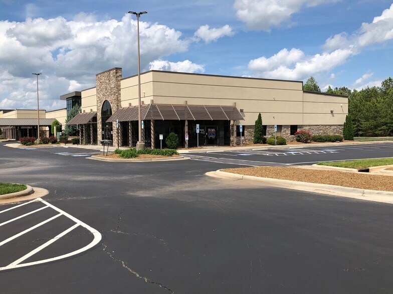 Primary Photo Of 3200 Commerce Dr, Richburg Office For Lease