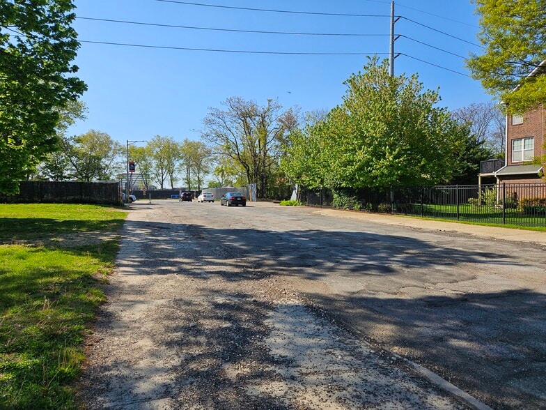 More Photos Of Ellington Avenue West Ave, Garden City Land For Sale