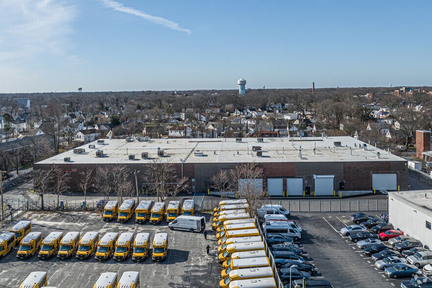 More Photos Of 1 Brooklyn Rd, Hempstead Manufacturing For Lease