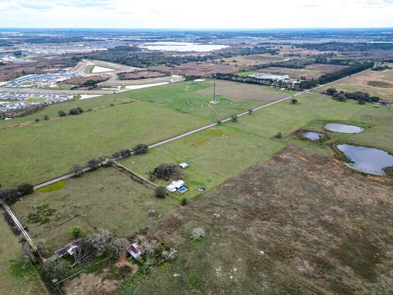 More Photos Of 10401 McKendree Rd, San Antonio Land For Sale