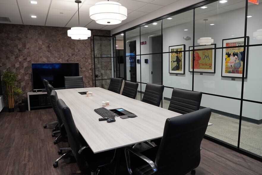 More Photos Of 1 N Broadway, White Plains Office For Lease