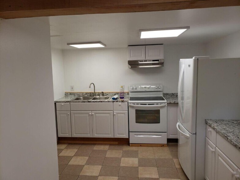 260262 Route 9 St, Fishkill, NY 12524 Apartments For Sale