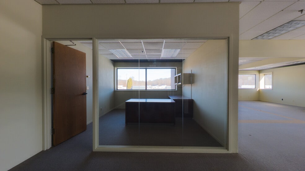 More Photos Of 2450 Marion Rd SE, Rochester Industrial For Sale