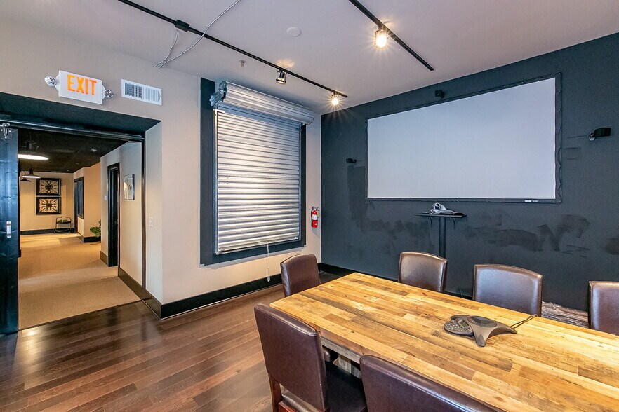More Photos Of 319 Atlanta St, Marietta Office For Sale