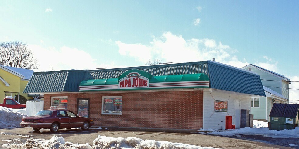 Primary Photo Of 222 Elm St, Biddeford Fast Food For Sale