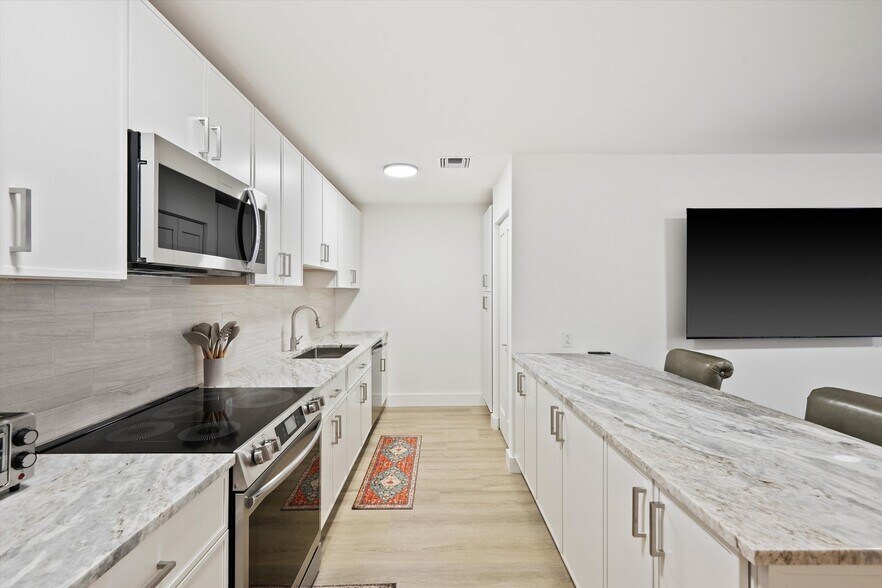 More Photos Of 1262 The 12th Fairway, Wellington Apartments For Sale