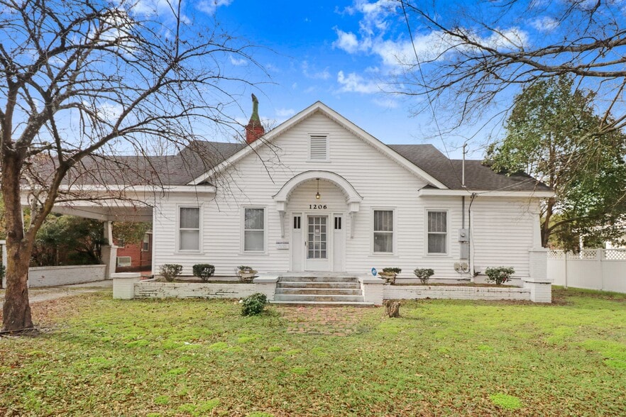 Primary Photo Of 1206 E Ash St, Goldsboro Loft Creative Space For Sale