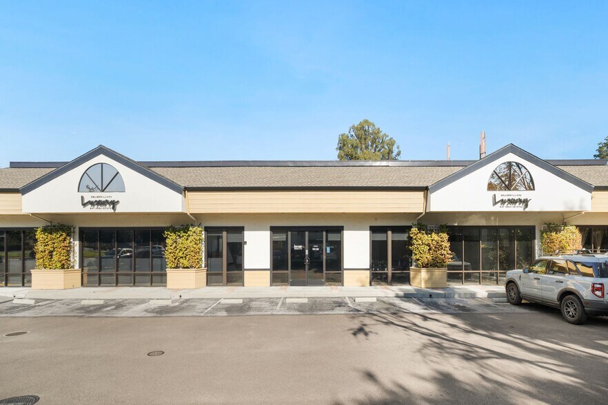 More Photos Of 12820-12840 Saratoga-Sunnyvale Rd, Saratoga Office For Lease