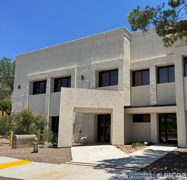 Primary Photo Of 655 E River Rd, Tucson Medical For Lease