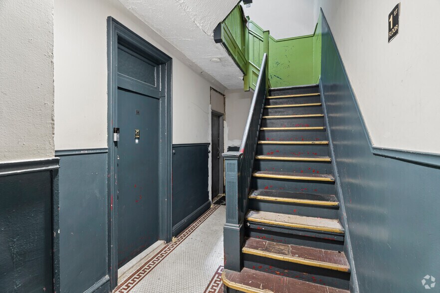 More Photos Of 359 E 34th St, Brooklyn Apartments For Sale