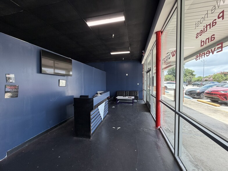 More Photos Of 7335-7373 Jefferson Hwy, Harahan Freestanding For Lease
