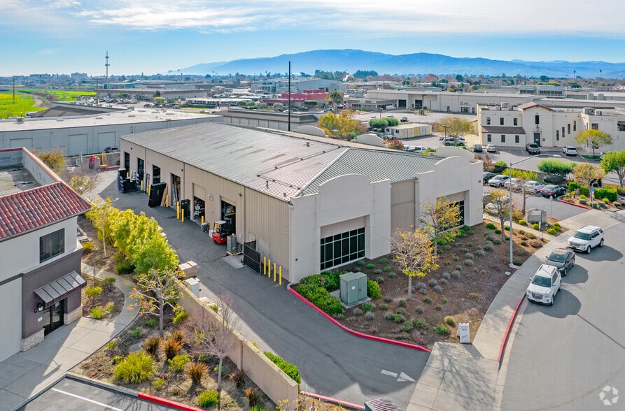 More Photos Of 19 Quail Run Cir, Salinas Office For Lease