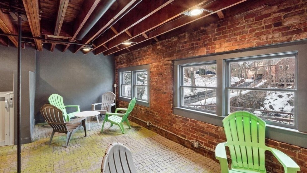 More Photos Of 35 Main St, Amesbury Storefront Retail Office For Sale