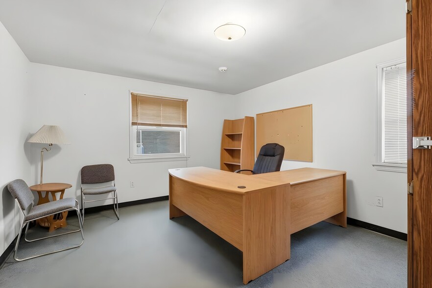 More Photos Of 507 Pittsburgh St, Springdale Rehabilitation Center For Sale