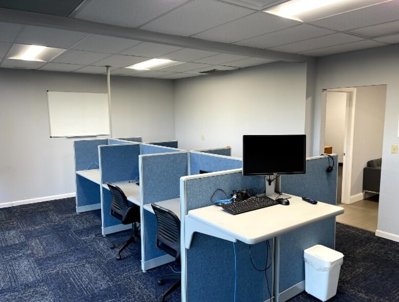 More Photos Of 9600 W Sample Rd, Coral Springs Office For Lease
