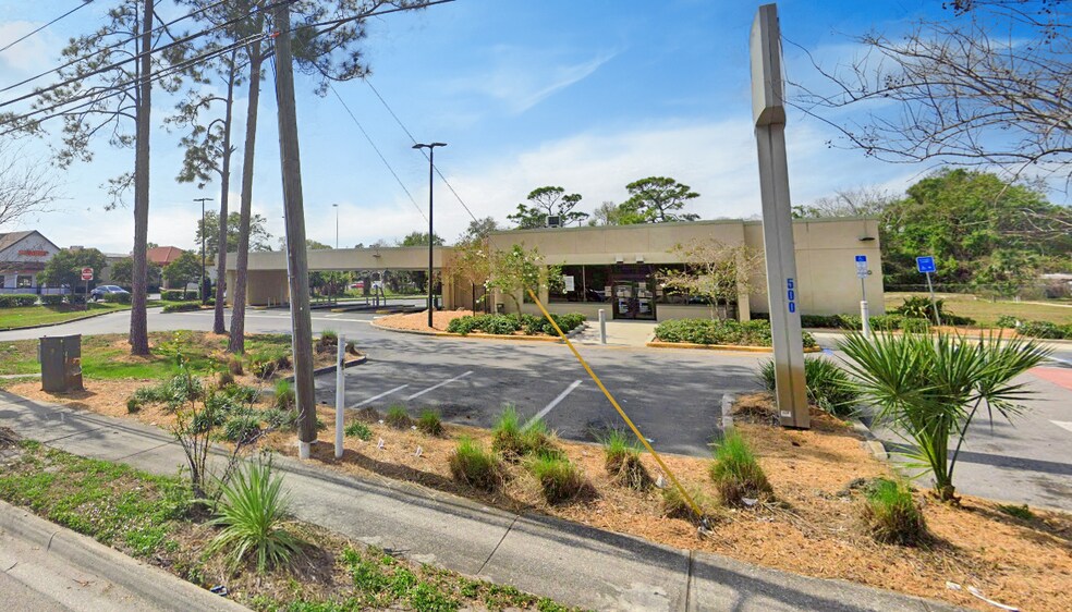 More Photos Of 500 S Goldenrod Rd, Orlando Bank For Lease