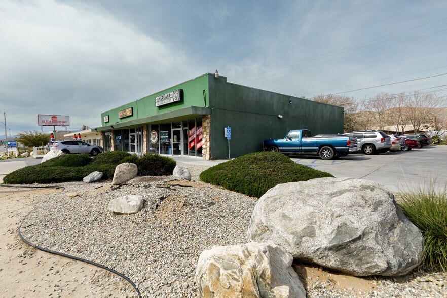 Primary Photo Of 55690-55696 Twentynine Palms Hwy, Yucca Valley Storefront For Sale