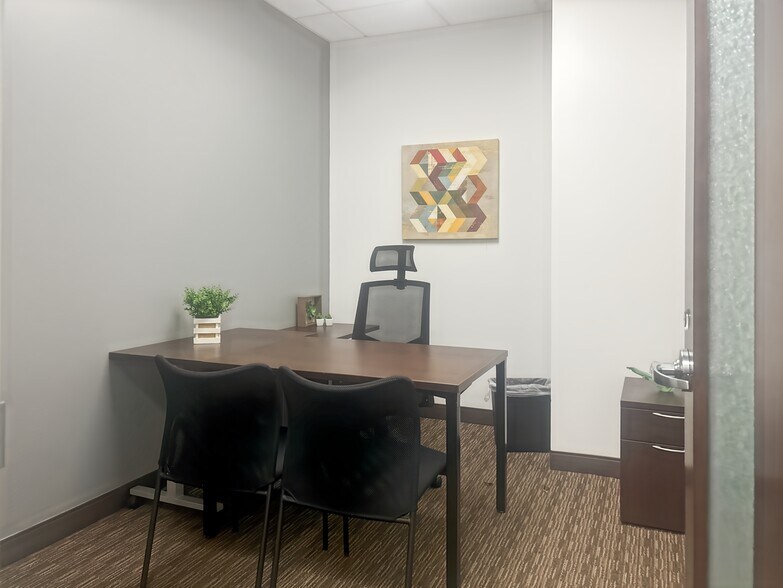 More Photos Of 500 La Terraza Blvd, Escondido Coworking Space