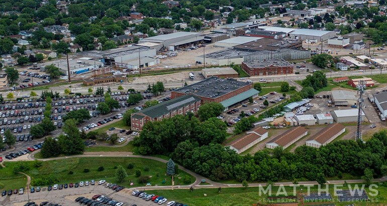 More Photos Of 2310 South Ave, La Crosse Self Storage For Sale