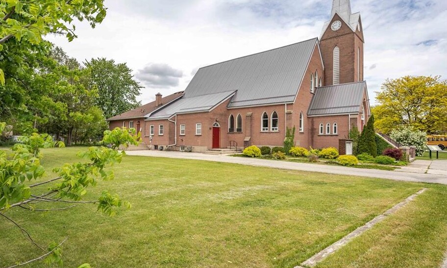 More Photos Of 21 Lansdowne Av, Delhi Religious Facility For Sale