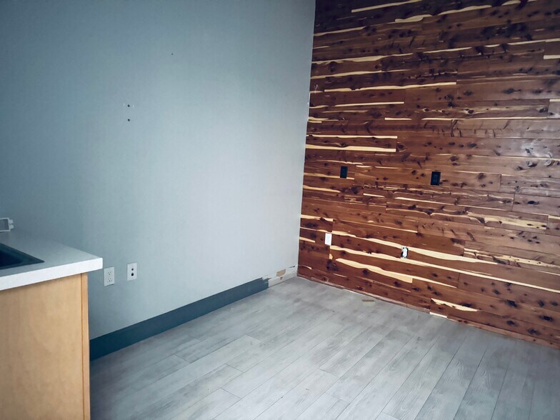 More Photos Of 670 E Route 211, Middletown Unknown For Lease