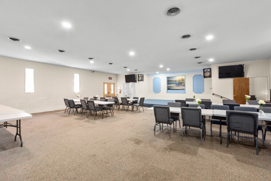 More Photos Of 378 John Tucker Rd, Madison Religious Facility For Sale