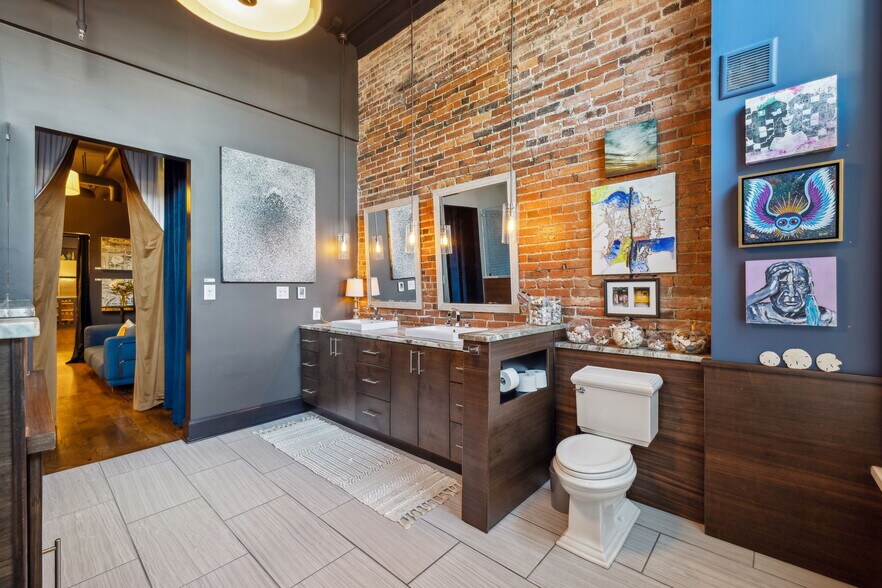 More Photos Of 208 3rd Ave N, Nashville Loft Creative Space For Sale