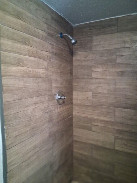 More Photos Of 319 Hidalgo St, Laredo Apartments For Sale