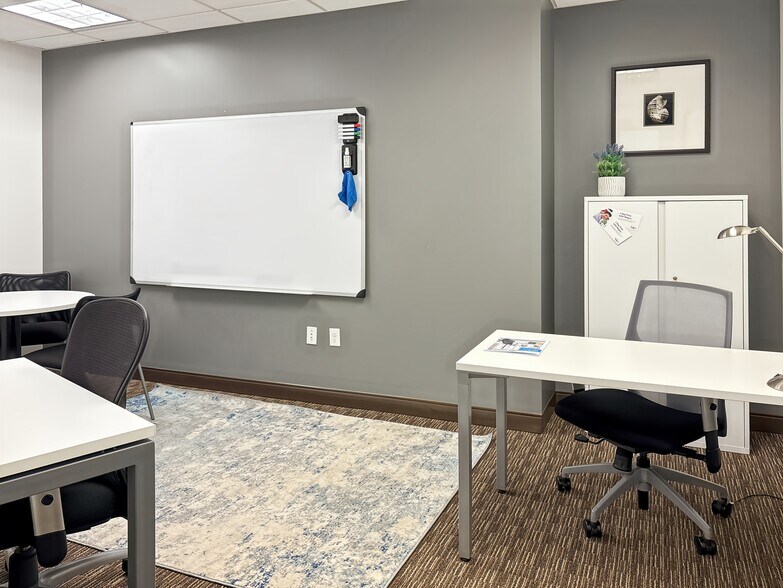 More Photos Of 111 SW 5th Ave, Portland Coworking Space