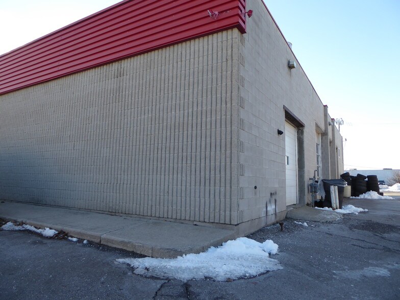 More Photos Of 341 Guelph St, Halton Hills General Retail For Sale