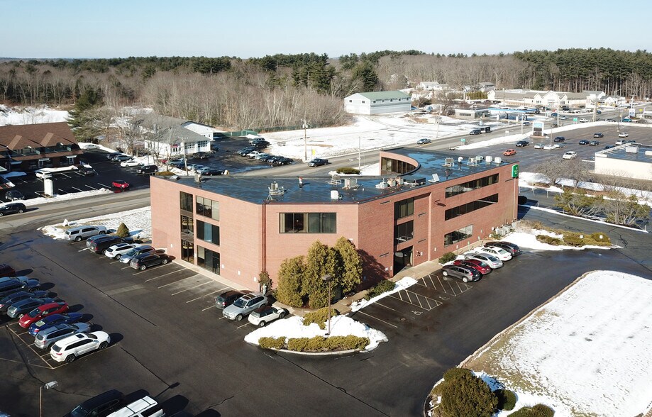 More Photos Of 65 Lafayette Rd, North Hampton Medical For Lease