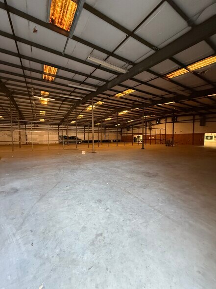 More Photos Of 312 E 9th St, Scotland Neck Industrial For Lease