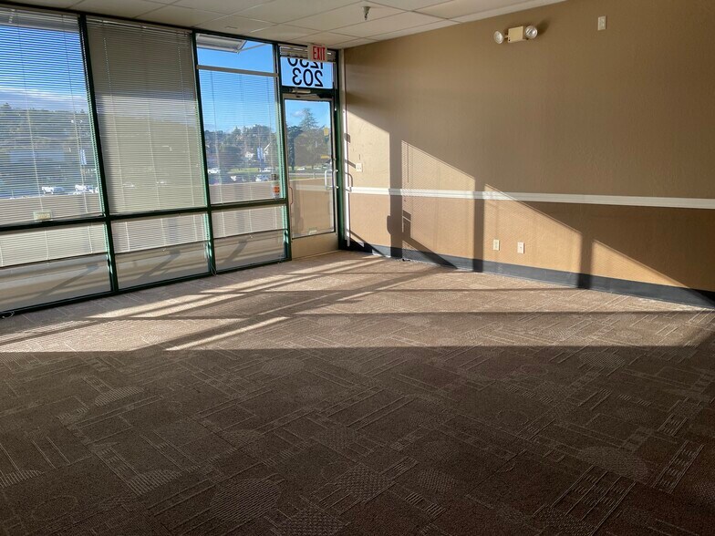 More Photos Of 1230-1360 1st St, Gilroy Unknown For Sale