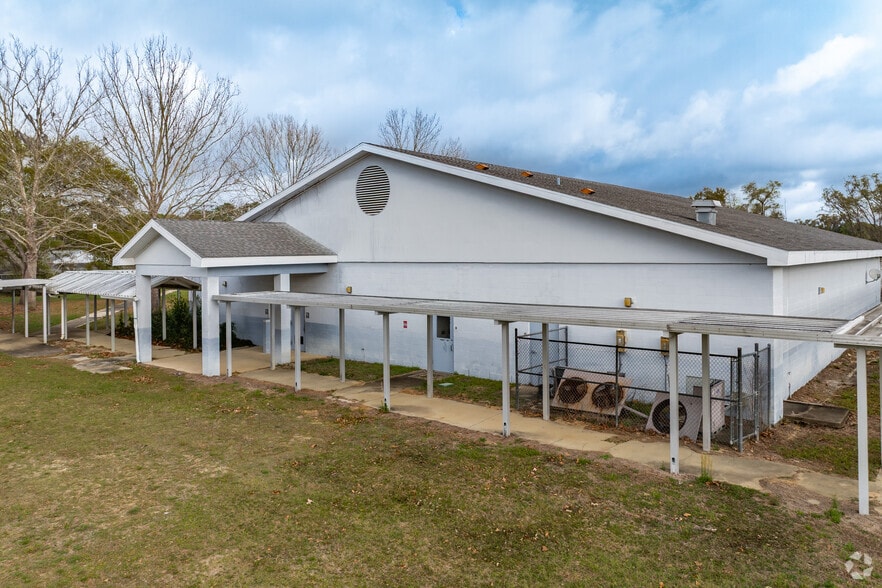 More Photos Of 20550 NE 42nd Pl, Williston Schools For Sale