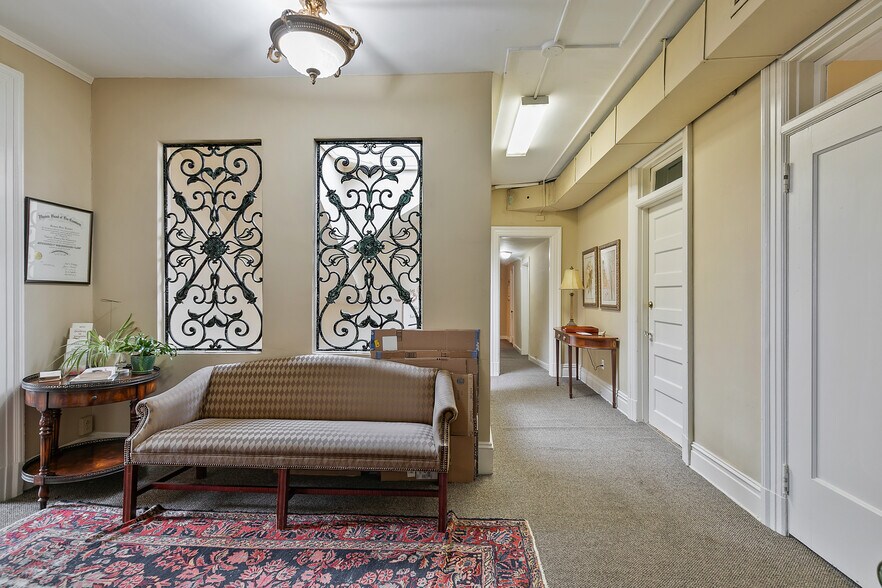 More Photos Of 311 S Arthur Ashe Boulevard, Richmond Office Residential For Sale