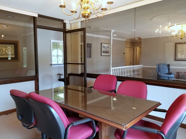 More Photos Of 1201 Shadowlawn Dr, Saint Marys Freestanding For Lease