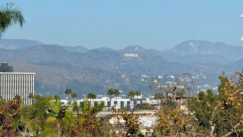 More Photos Of 449 S Beverly, Beverly Hills Office For Sale