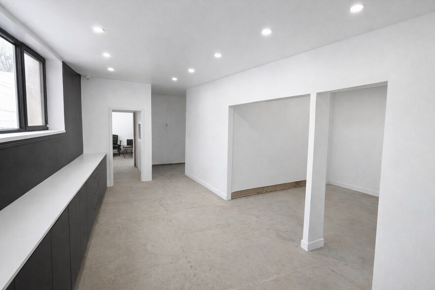 More Photos Of 48 Prospect St, Newmarket Warehouse For Sale