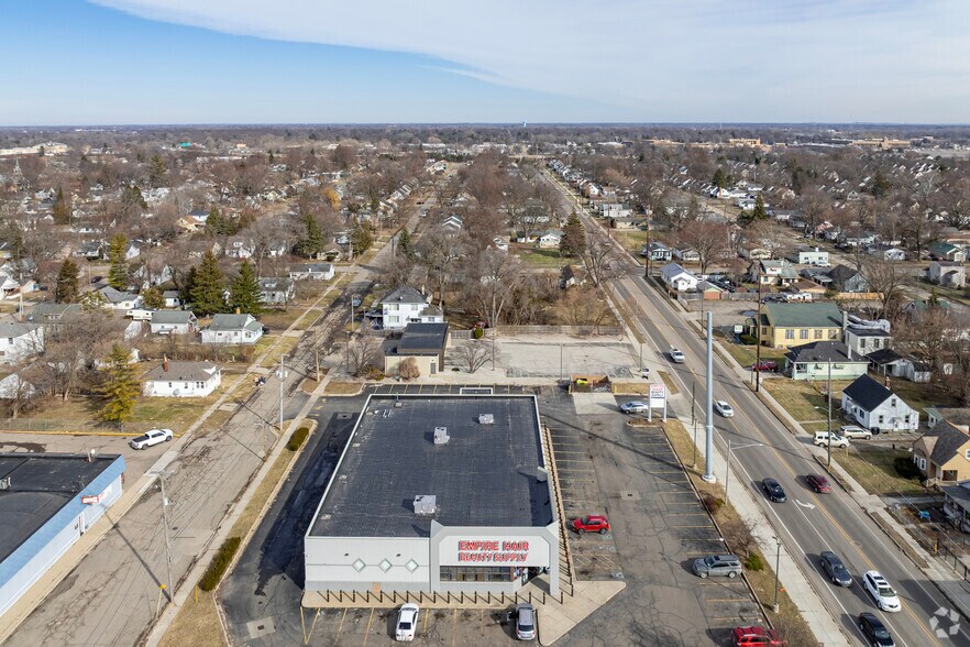 More Photos Of 3701 Fenton Rd, Flint Land For Sale