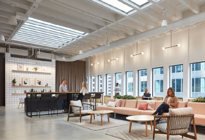 More Photos Of 311 W Monroe St, Chicago Coworking Space