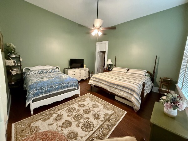 More Photos Of 101 Webb Rd E, Bell Buckle Hospitality For Sale