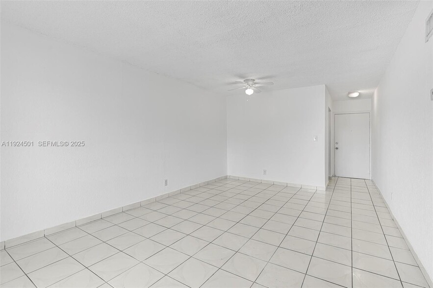 More Photos Of 2775 Taft St, Hollywood Apartments For Sale
