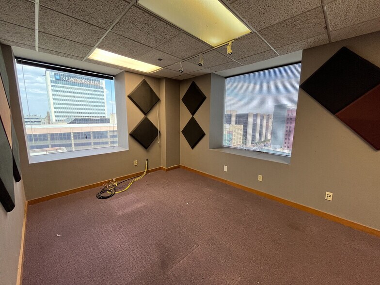 More Photos Of 110 S Main St, Wichita Office Residential For Sale