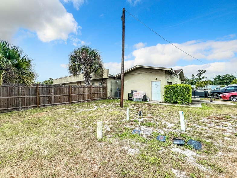 More Photos Of 2553-2565 Park Dr, Sanford Freestanding For Sale