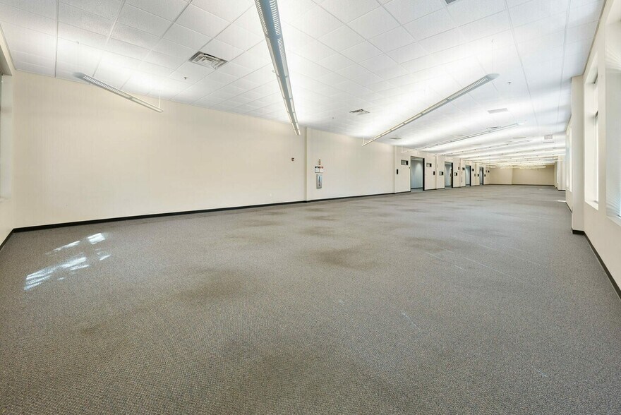 More Photos Of 200 N Richard Jackson Blvd, Panama City Beach Office For Sale