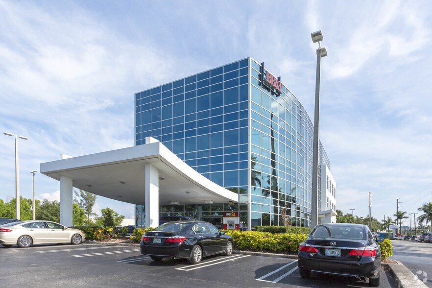 More Photos Of 2500 NW 107th Ave, Miami Office For Sale