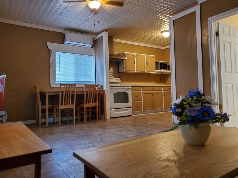 More Photos Of 138 Grey Moss Ct, Ingram Apartments For Sale